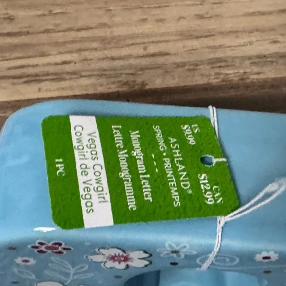 Ashland Light Blue Floral Ceramic Letter C - Picture 2 of 3